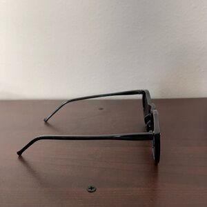 Stylish Black Sunglasses